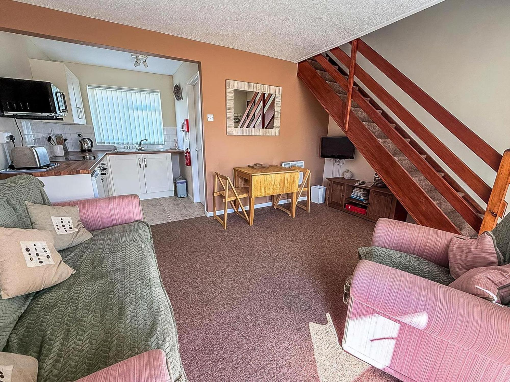 Lovely 4 Berth Chalet To Hire In Hemsby Nearby The Beach Ref 18177B Exteriér fotografie